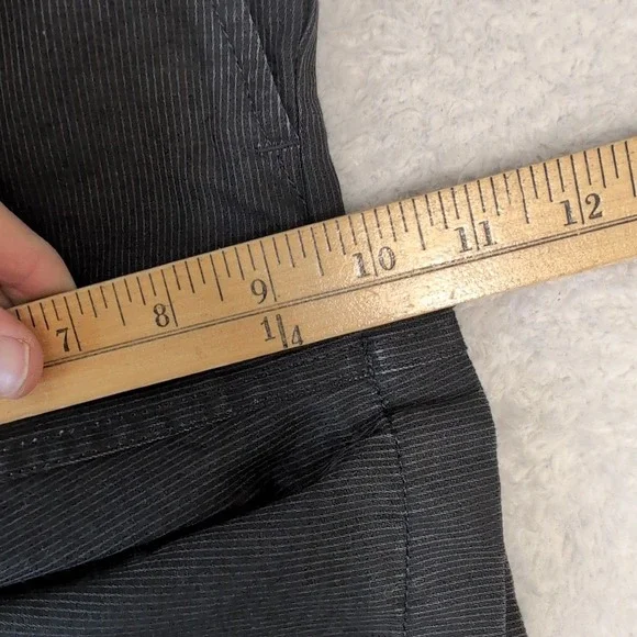 NEW VANS Black Lightweight OFF THE WALL Casual Skate Surf Shorts Kids 18 30"x11 - Picture 5 of 8